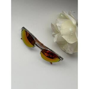 Lovely Mirror Tinted Sunglasses